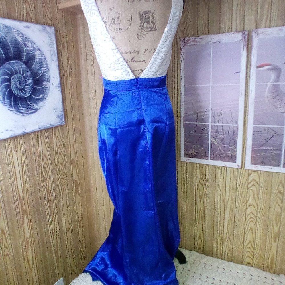 Evening prom blue dress white lace backless sleeveless top - Picture 3 of 7
